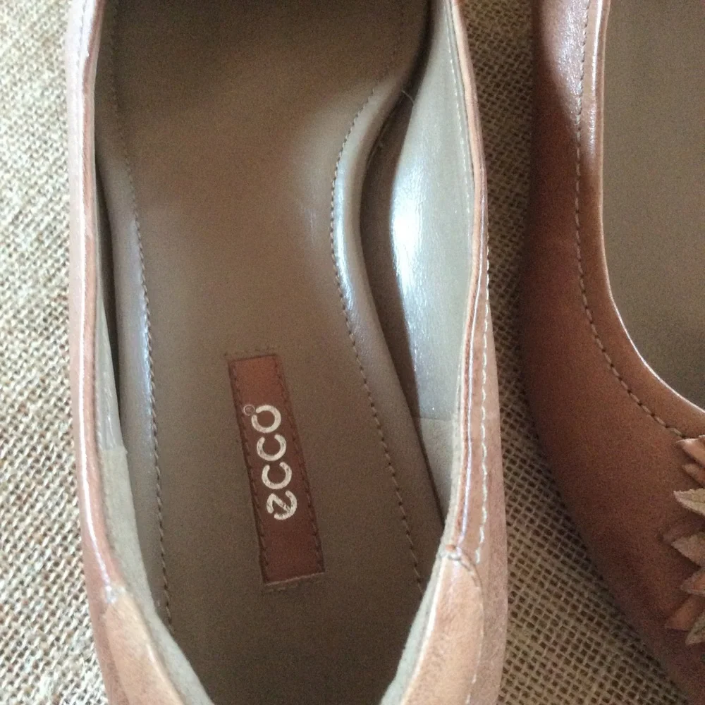 Ecco Slip-on Ballet Flats, Sz Euro 40, Sz 9
